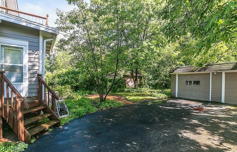 Berwald-Stewart Cos Shaker Lake - Residential