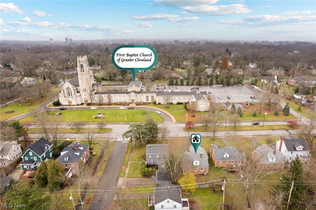 Shaker Lakes 03 - Residential