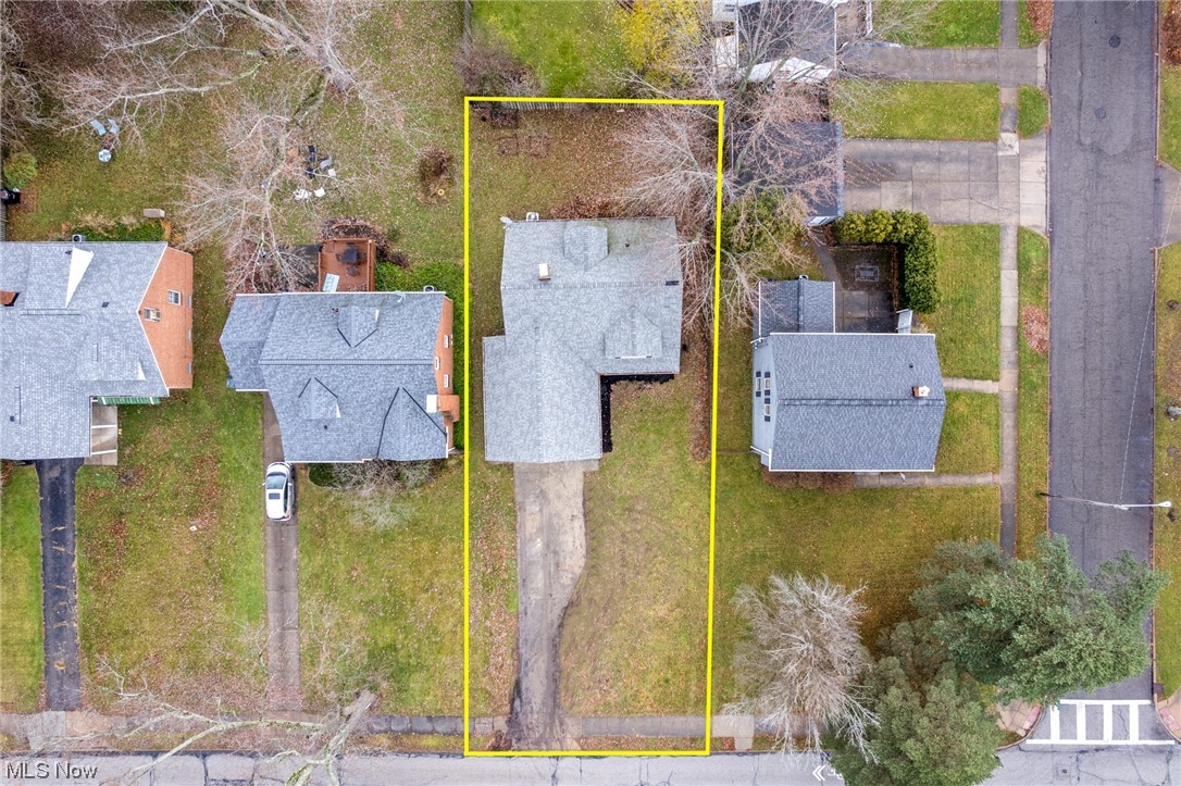 Shaker Lakes 03 - Residential