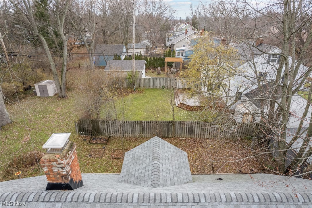 Shaker Lakes 03 - Residential