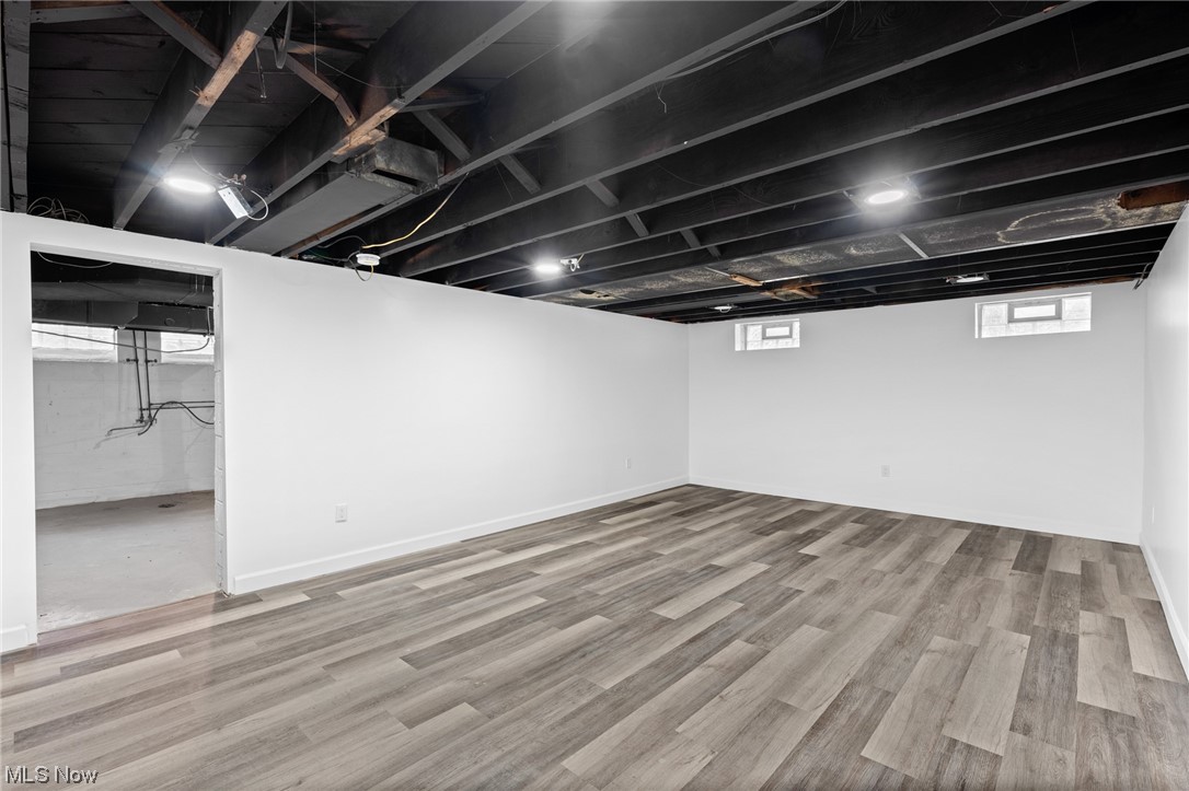 Shaker Lakes 03 - Residential