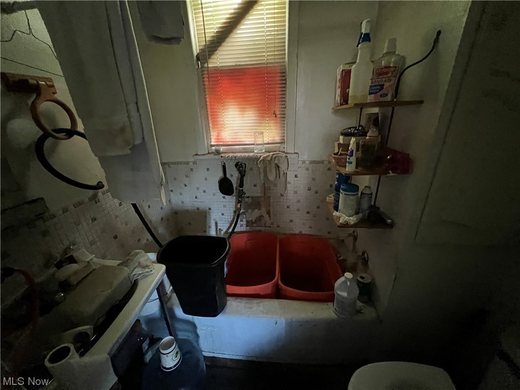 Canfield Ray Bowen Allotment - Residential Income