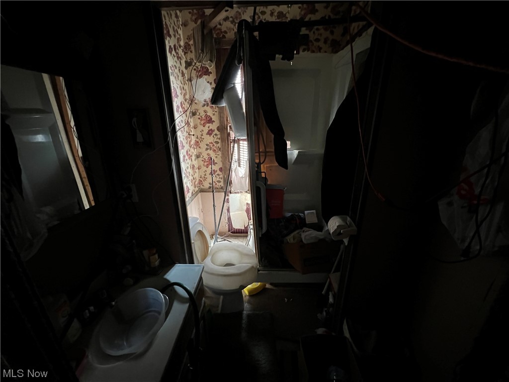 Canfield Ray Bowen Allotment - Residential Income