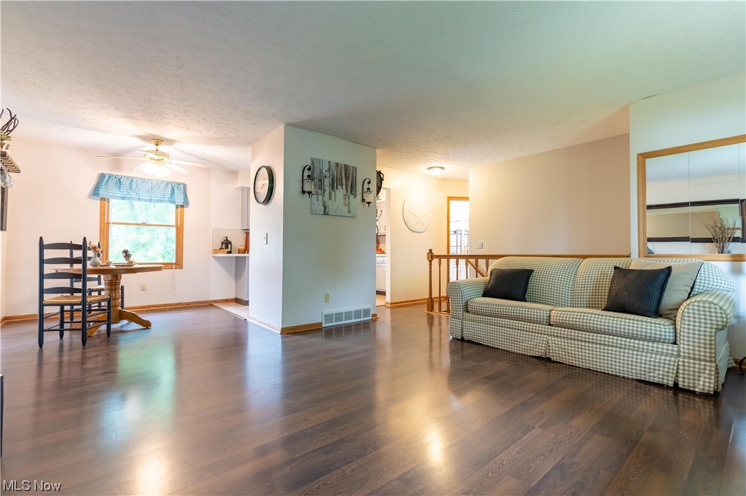 Lake O Spgs - Residential