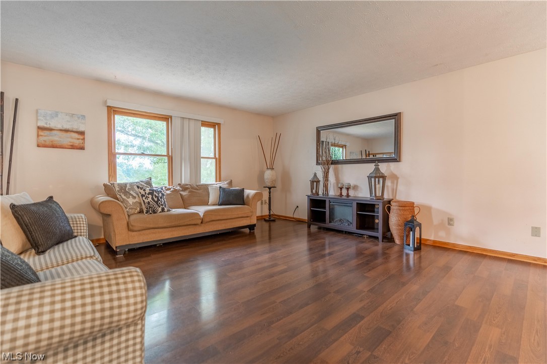 Lake O Spgs - Residential