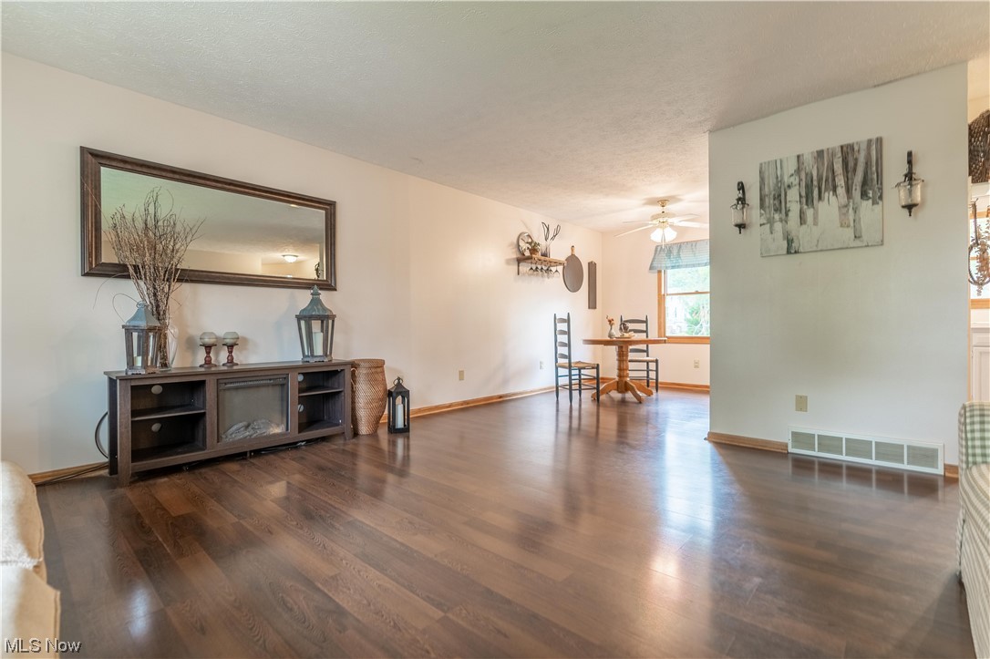 Lake O Spgs - Residential