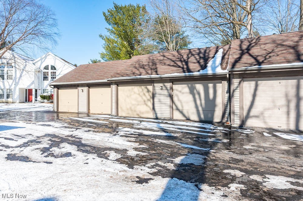 1323 Red Tail Hawk Court #1, Youngstown, Ohio image 30