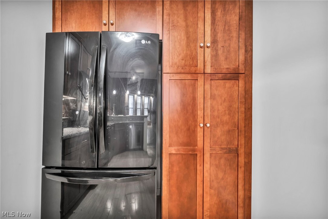 Joshua E Hall Condo - Residential