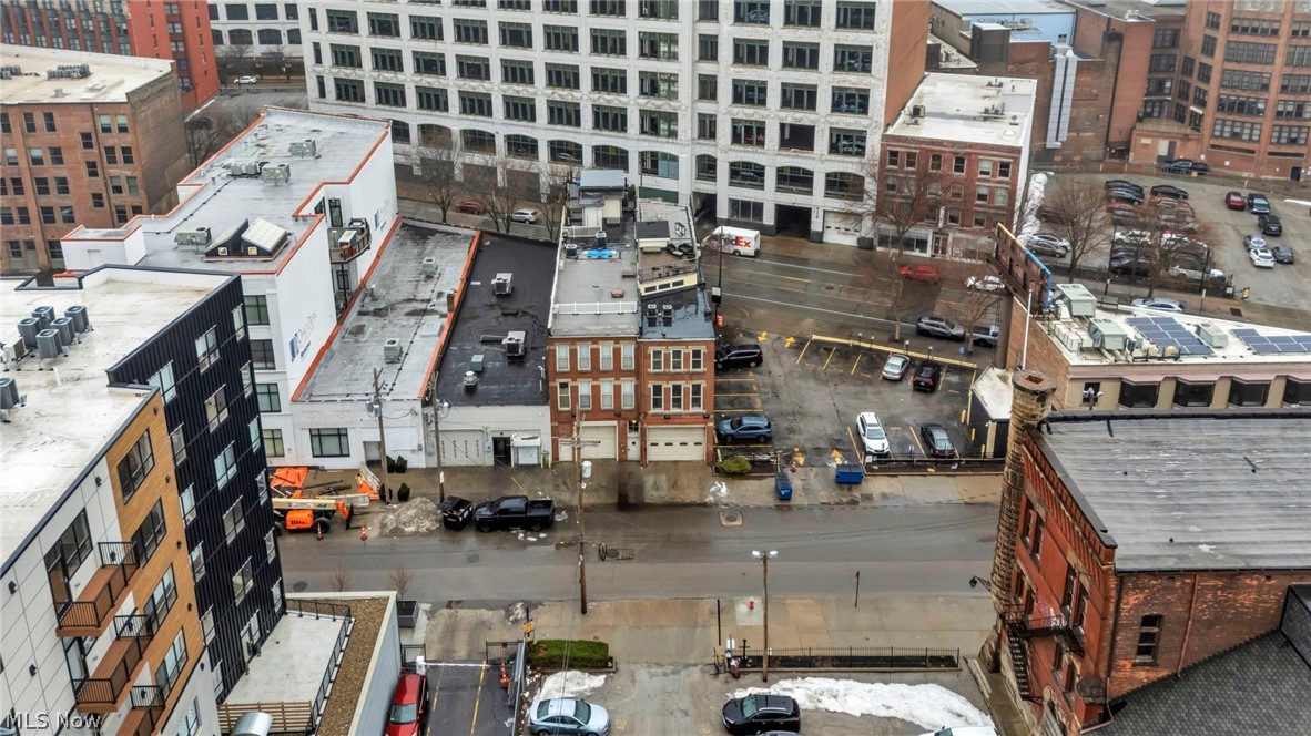 Joshua E Hall Condo - Residential