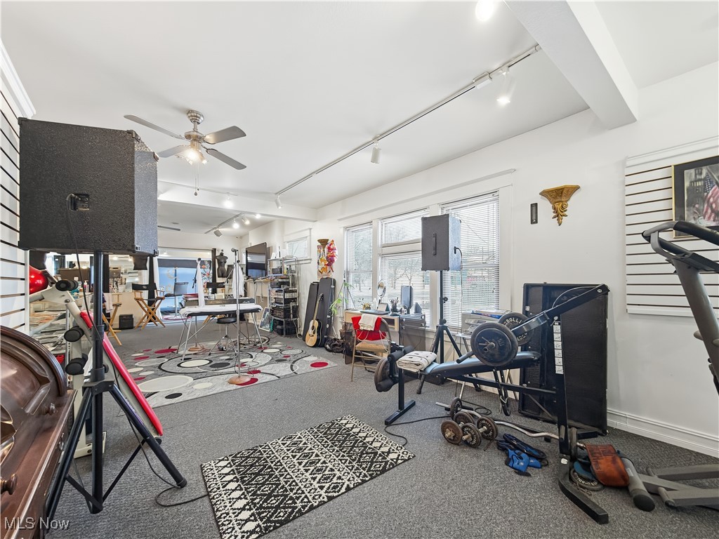 Golf Gardens - Residential