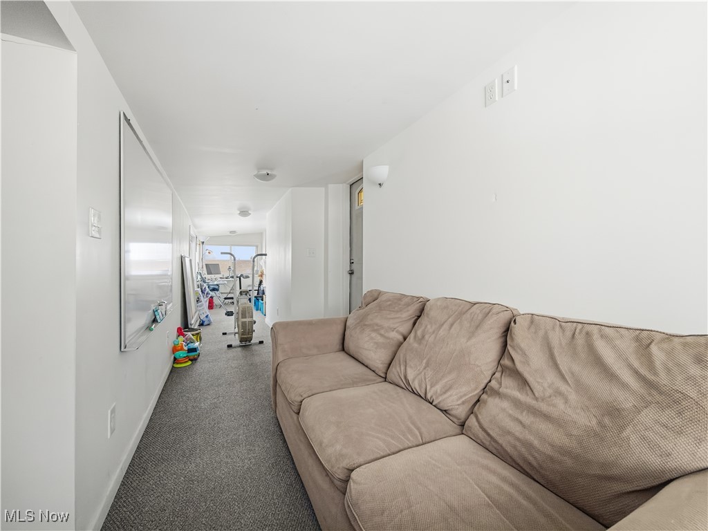 Golf Gardens - Residential