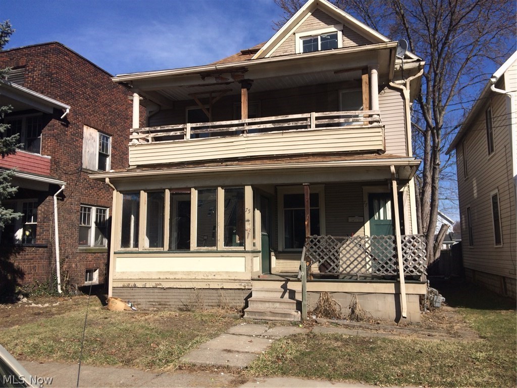 Great investment property! This 2 unit building has a brand new roof and freshly painted interior. Currently both units are vacant, but may be filled soon. Most recently renting for $425 on the first floor and $450 on second floor. Seller also has 3 other properties available at 86 Main, 676 Arch and 621 Freedom, all going for $28,000 each. Seller would love to sell as a bundle, will sell individually as well. Parking area in back. Currently vacant for roof replacement. Motivated seller. Good money maker!