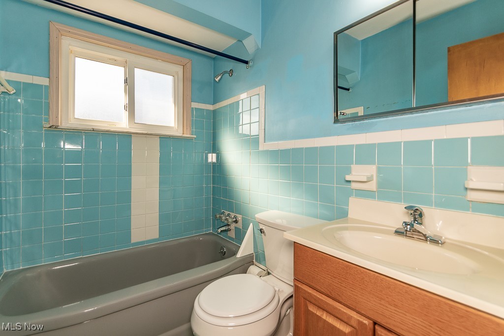 32227 Densmore Road, Willowick, Ohio image 15