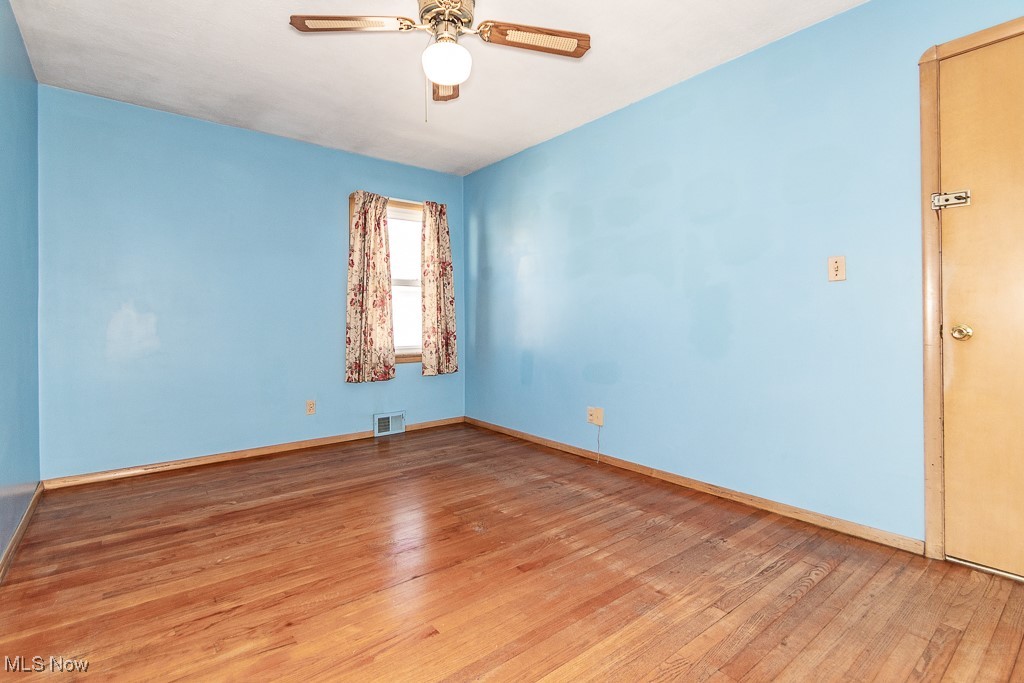 32227 Densmore Road, Willowick, Ohio image 12