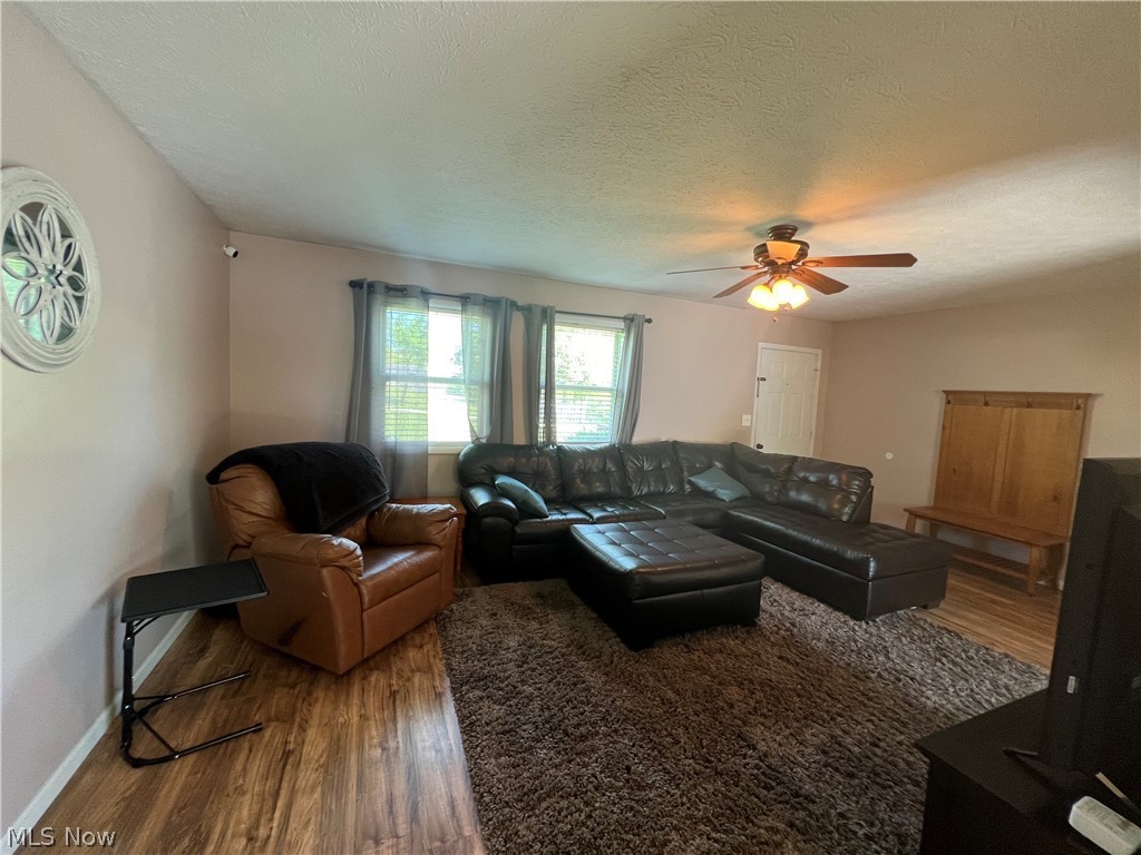 Larchmont Adn - Residential