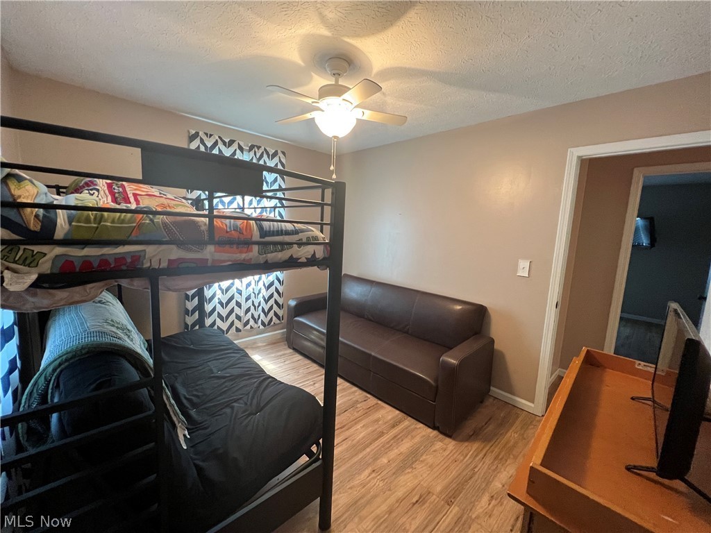 Larchmont Adn - Residential