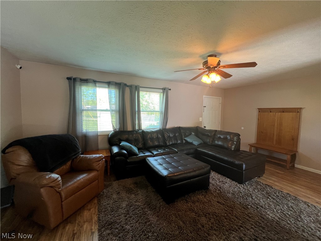 Larchmont Adn - Residential