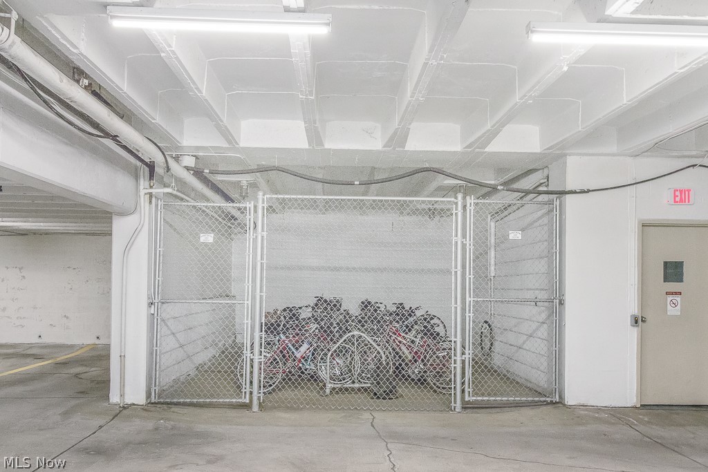 Marine Towers East Condo - Residential