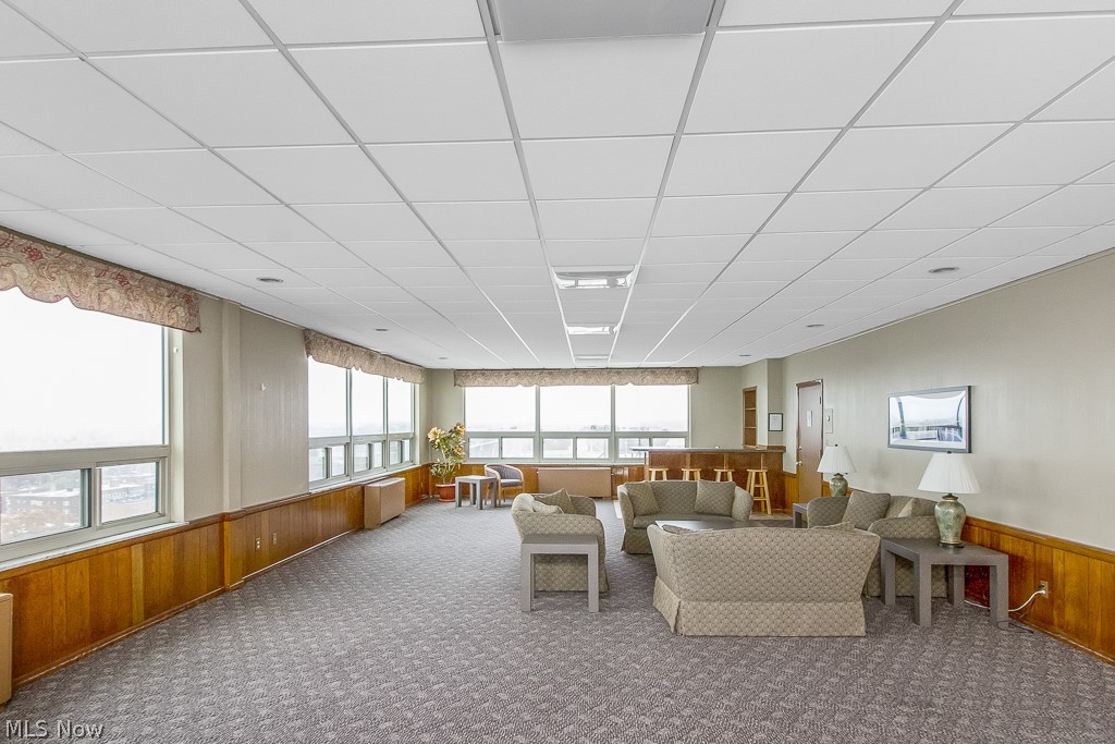 Marine Towers East Condo - Residential