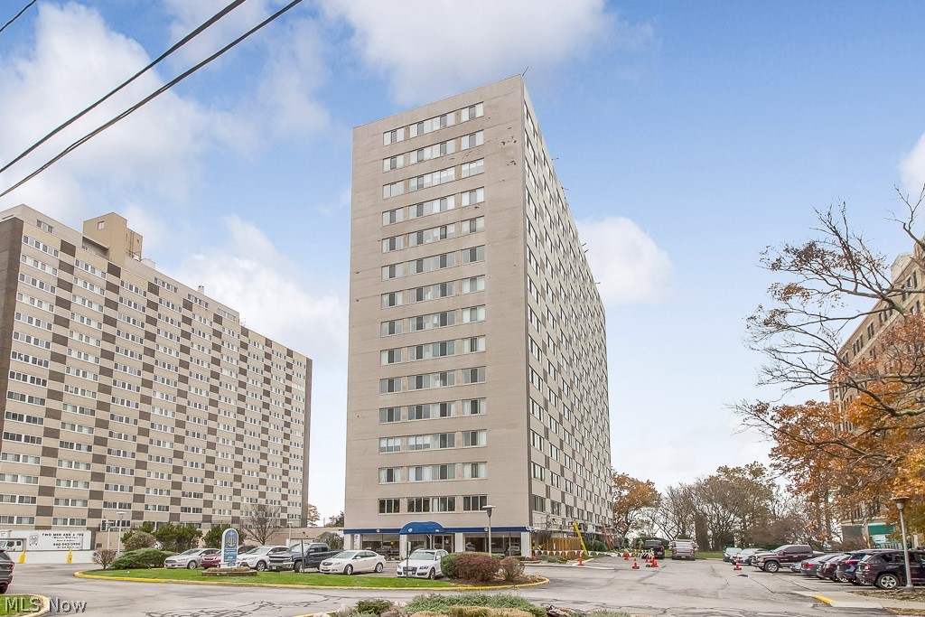 Marine Towers East Condo - Residential