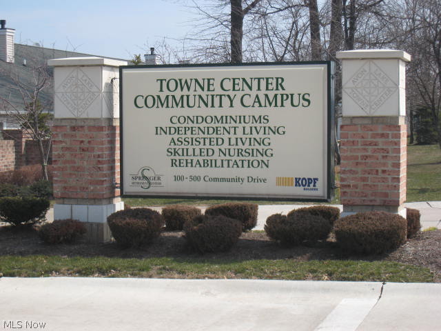 Towne Ctr Cmnty Campus Condos - Residential