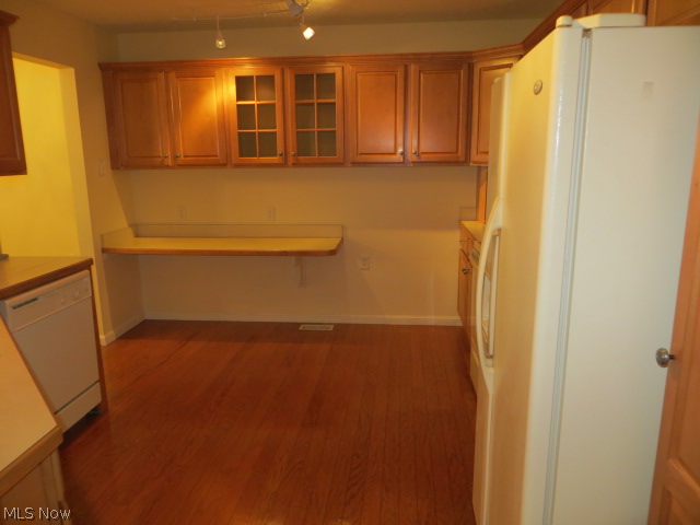 Towne Ctr Cmnty Campus Condos - Residential