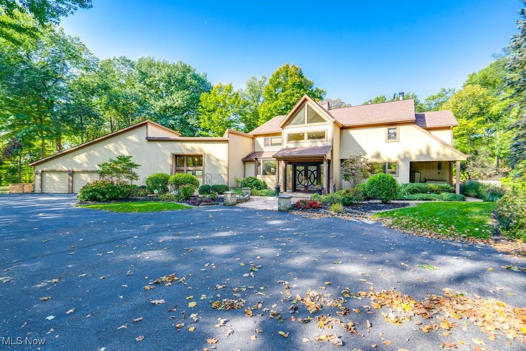 4670 Figgie Drive, Willoughby, Ohio image 1
