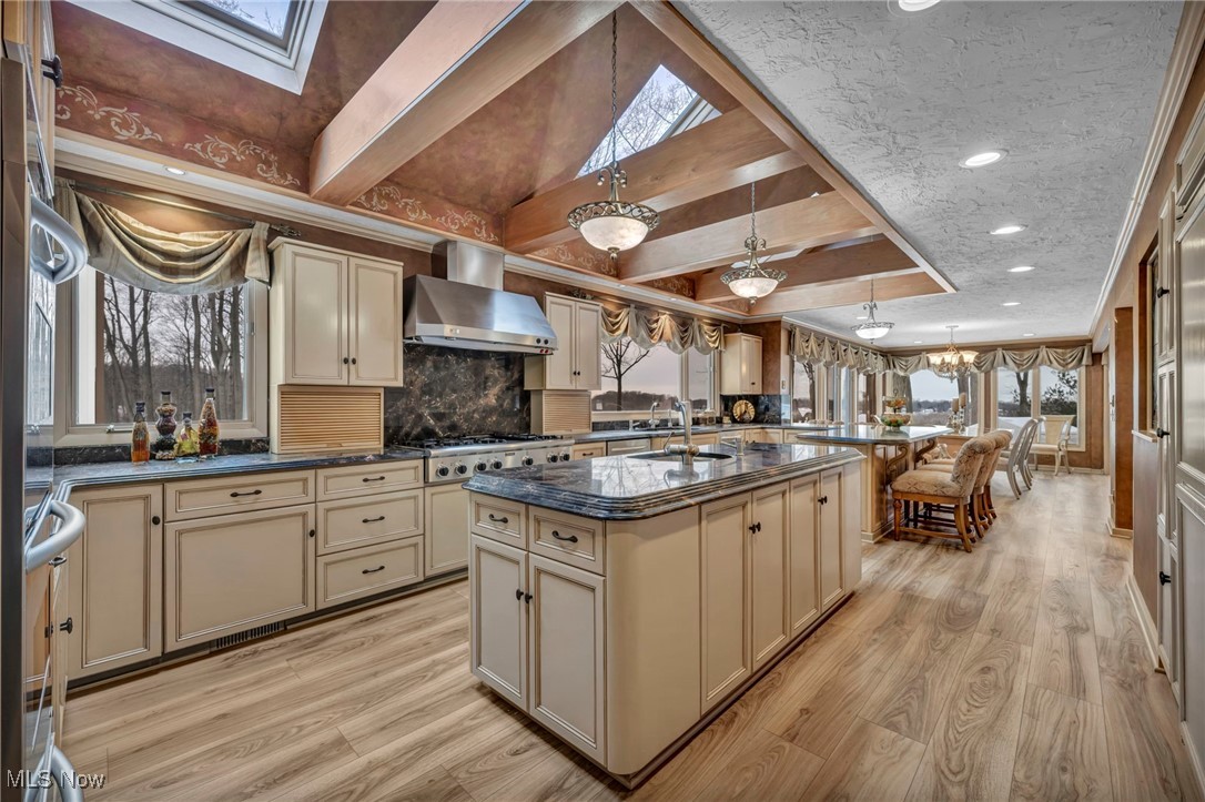 4670 Figgie Drive, Willoughby, Ohio image 16