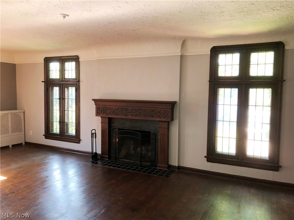 Meadowbrook 01 - Residential Income