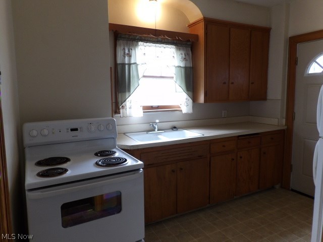 H W Davis Land Co - Residential Lease