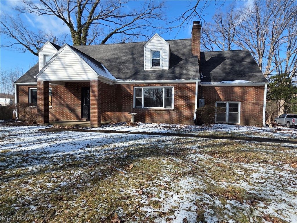Photo of 3976 Faircrest Street SW, Canton, OH 44706 (MLS # 5198825)