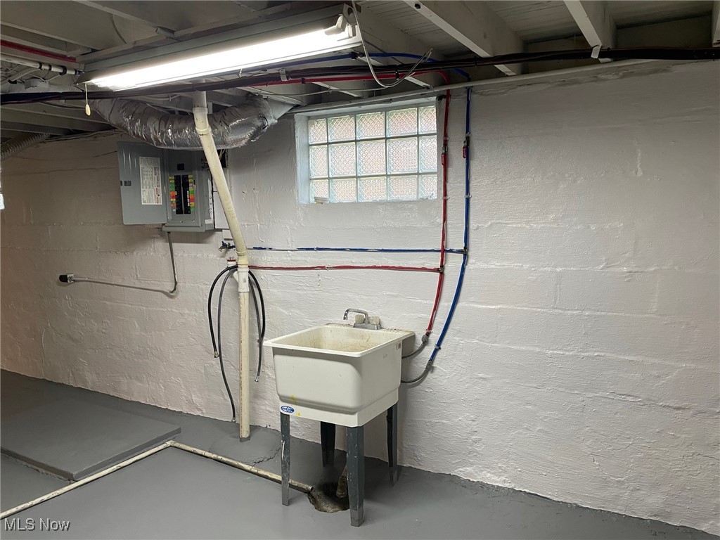 Clermont Realty Cos St Clair - Residential