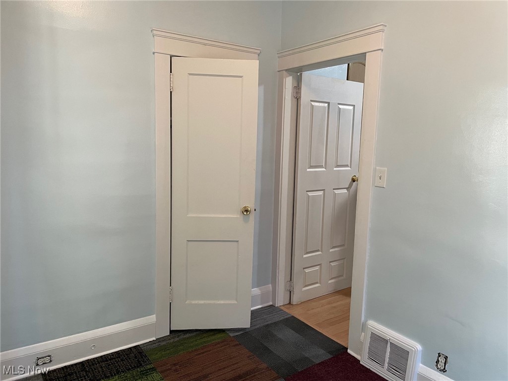 Clermont Realty Cos St Clair - Residential