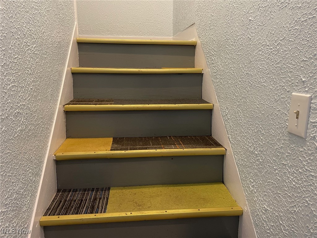 Clermont Realty Cos St Clair - Residential