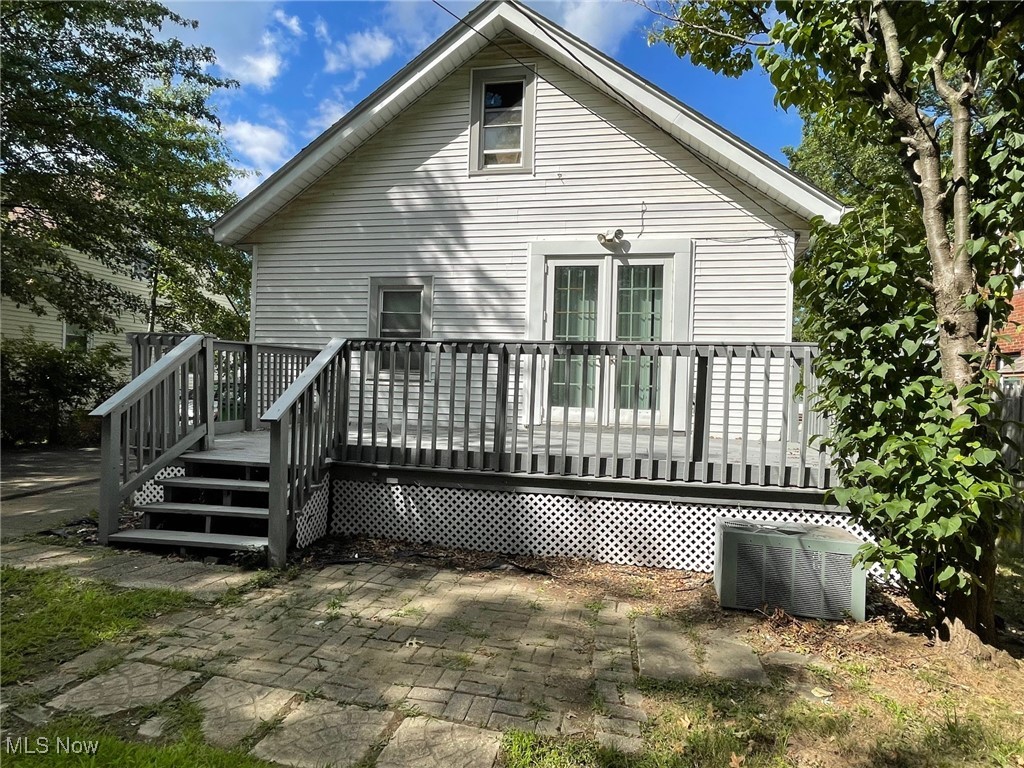 Clermont Realty Cos St Clair - Residential