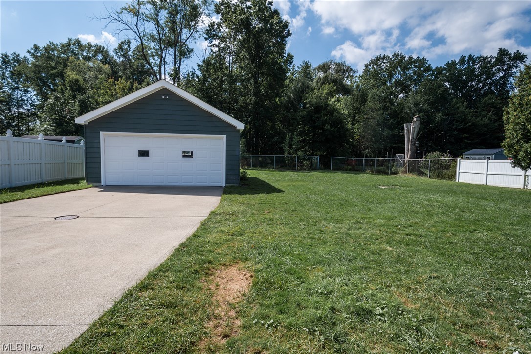 Mentor Acres Sub - Residential