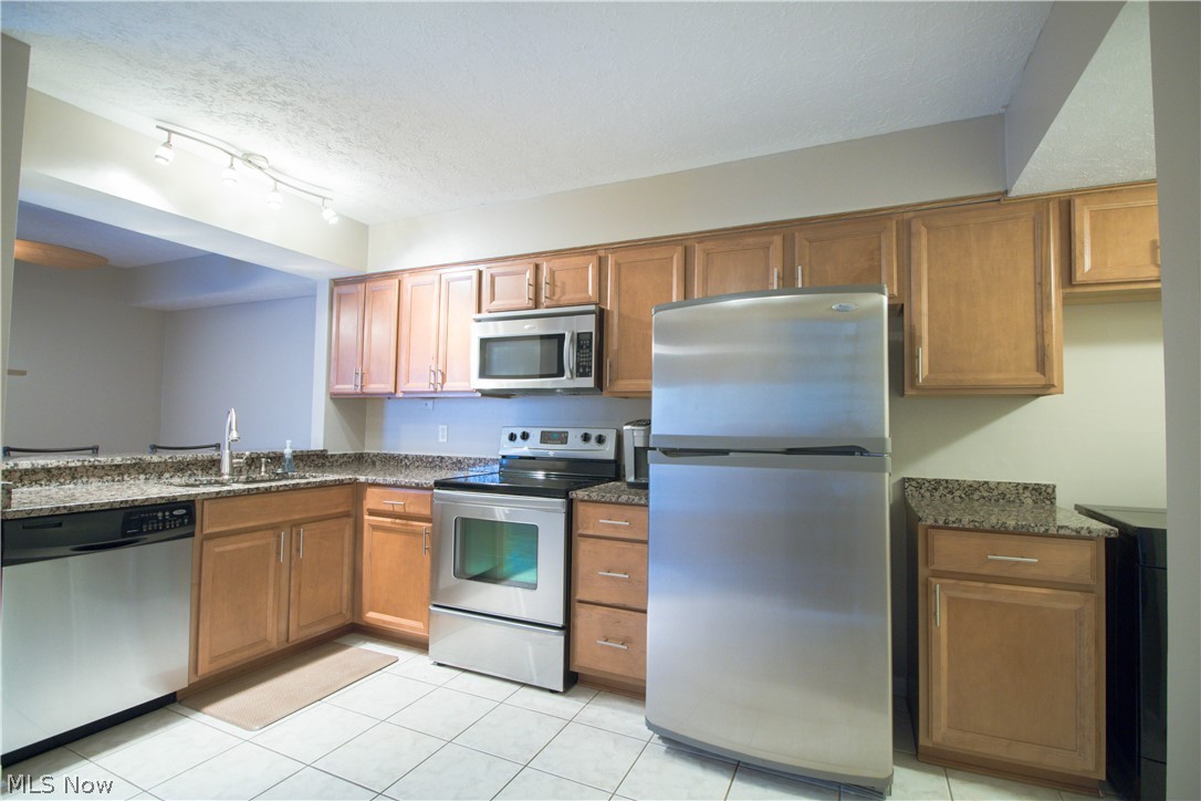 Barton Woods Condo - Residential