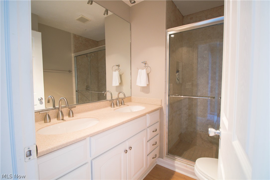 Barton Woods Condo - Residential