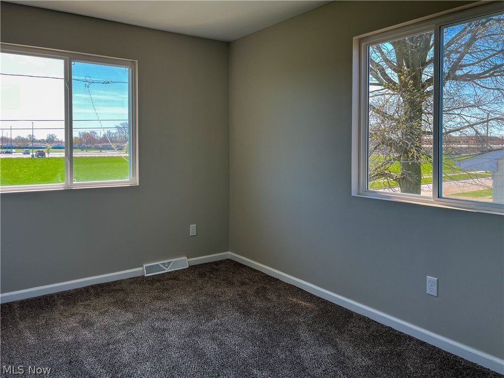 Oberlin Ave Realty Co - Residential Lease