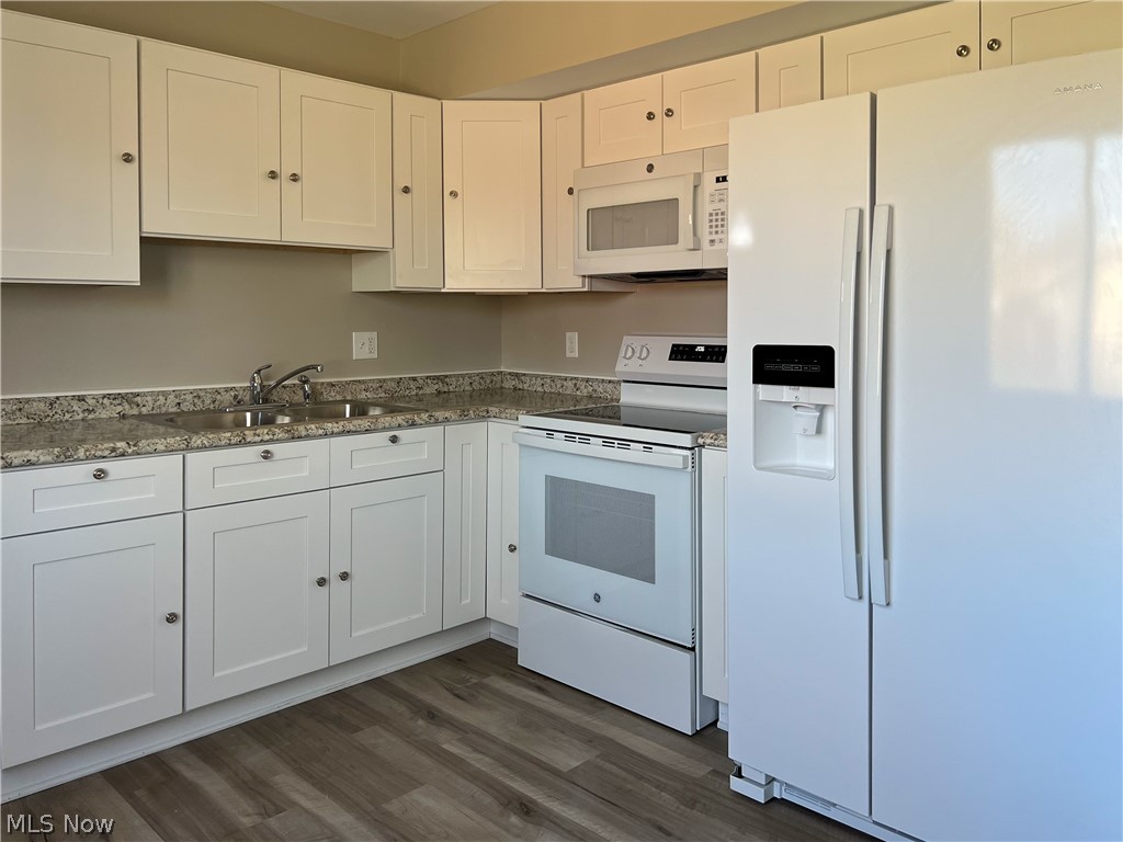 Oberlin Ave Realty Co - Residential Lease