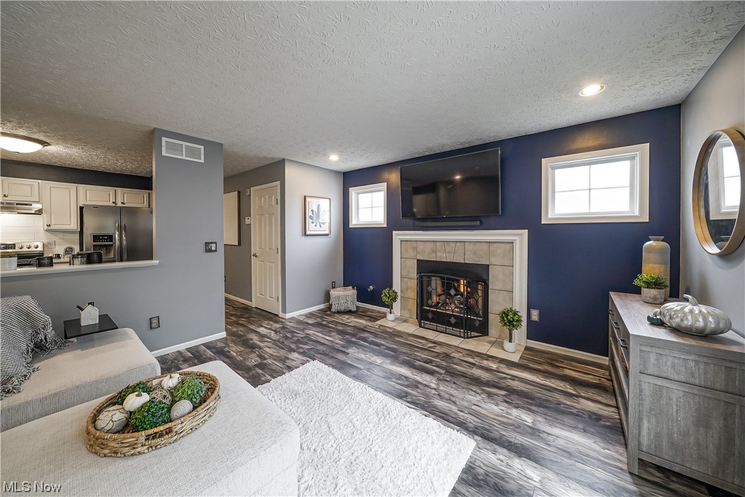 Vantage Point Twnhms Ph 03 A - Residential