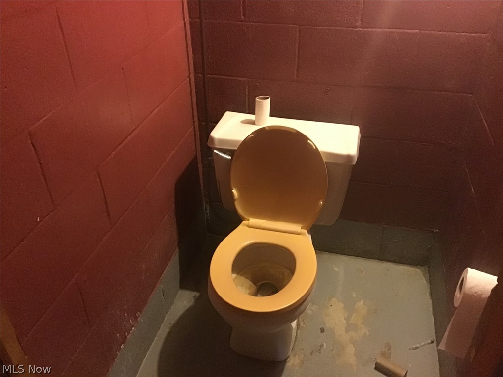 Et Hamilton & Others - Residential