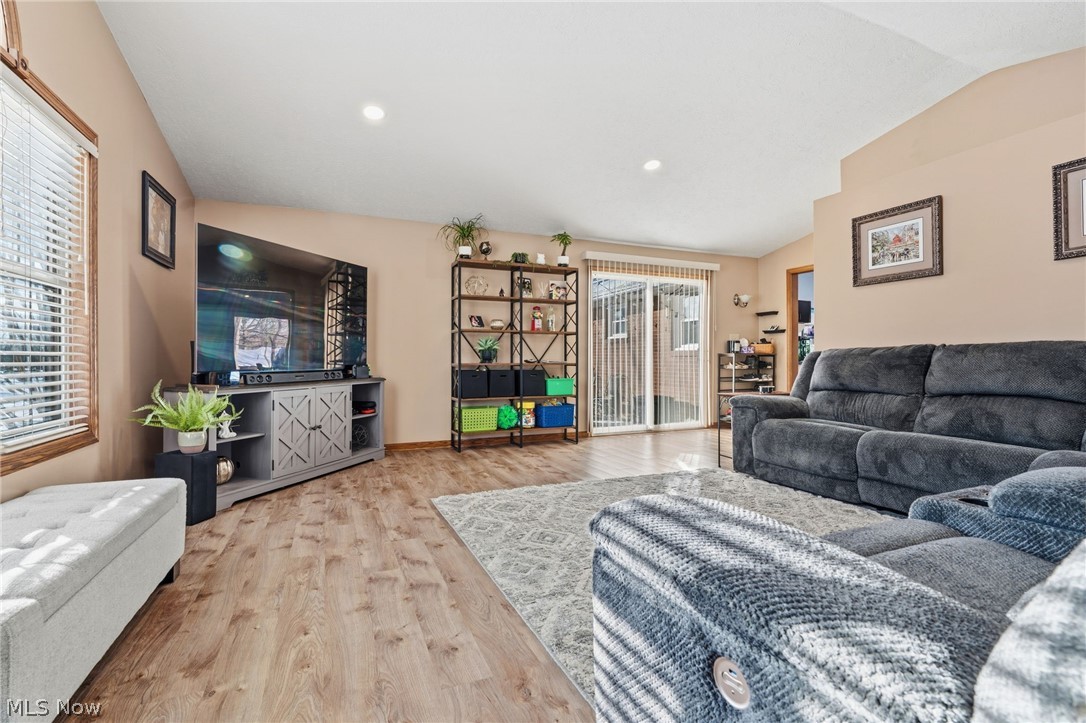 Laurel Ridge - Residential