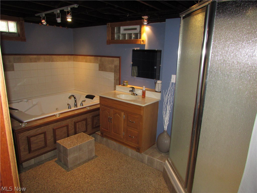 Bermont Manor - Residential