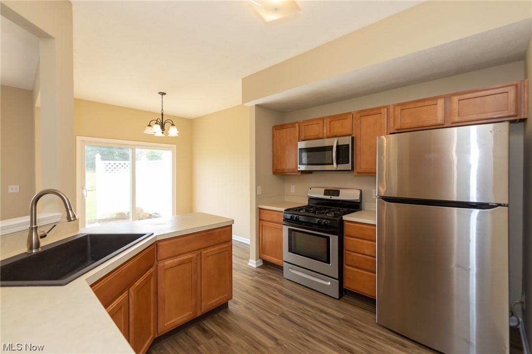 Pembrooke Place Ph 01 - Residential