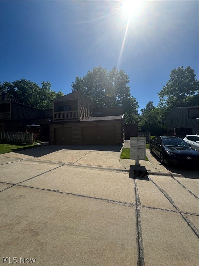 Photo of 131 Kimrose Lane, Broadview Heights, OH 44147 (MLS # 5217120)