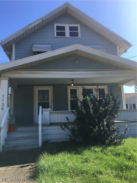 Large two bedroom home ready to rent immediately! Great location, good condition, and spacious. Enjoy the large covered front porch, and hardwood floors, and backyard. Extra room behind dining room could be office, family room, tv room, sewing room, etc. This home is in the heart of North Hill. Located close the Metro Park, entrance to expressway, restaurants, and retail. Application fee is $35 per adult. Screening includes but not limited too, eviction history, criminal history, landlord references, and income. Call or text agent for showing information.