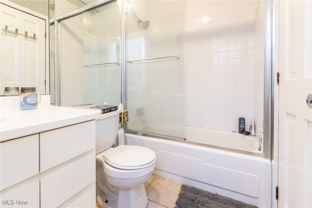 Cleveland, Ohio 44113, United States, 1 Bedroom Bedrooms, ,1 BathroomBathrooms,Residential,Active,94364