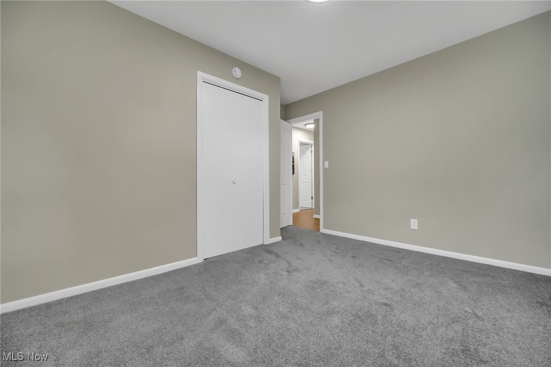 3039 Starlite Drive, Warren, Ohio image 15