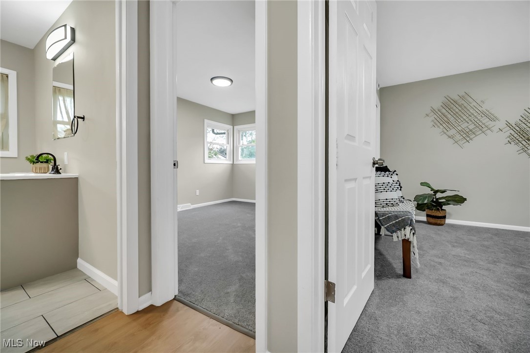 3039 Starlite Drive, Warren, Ohio image 24